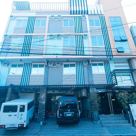 Reddoorz Plus At Seventy Five Inn Near Manila Airport Paranaque City Esterno foto