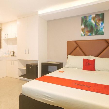Reddoorz Plus At Seventy Five Inn Near Manila Airport Paranaque City Esterno foto