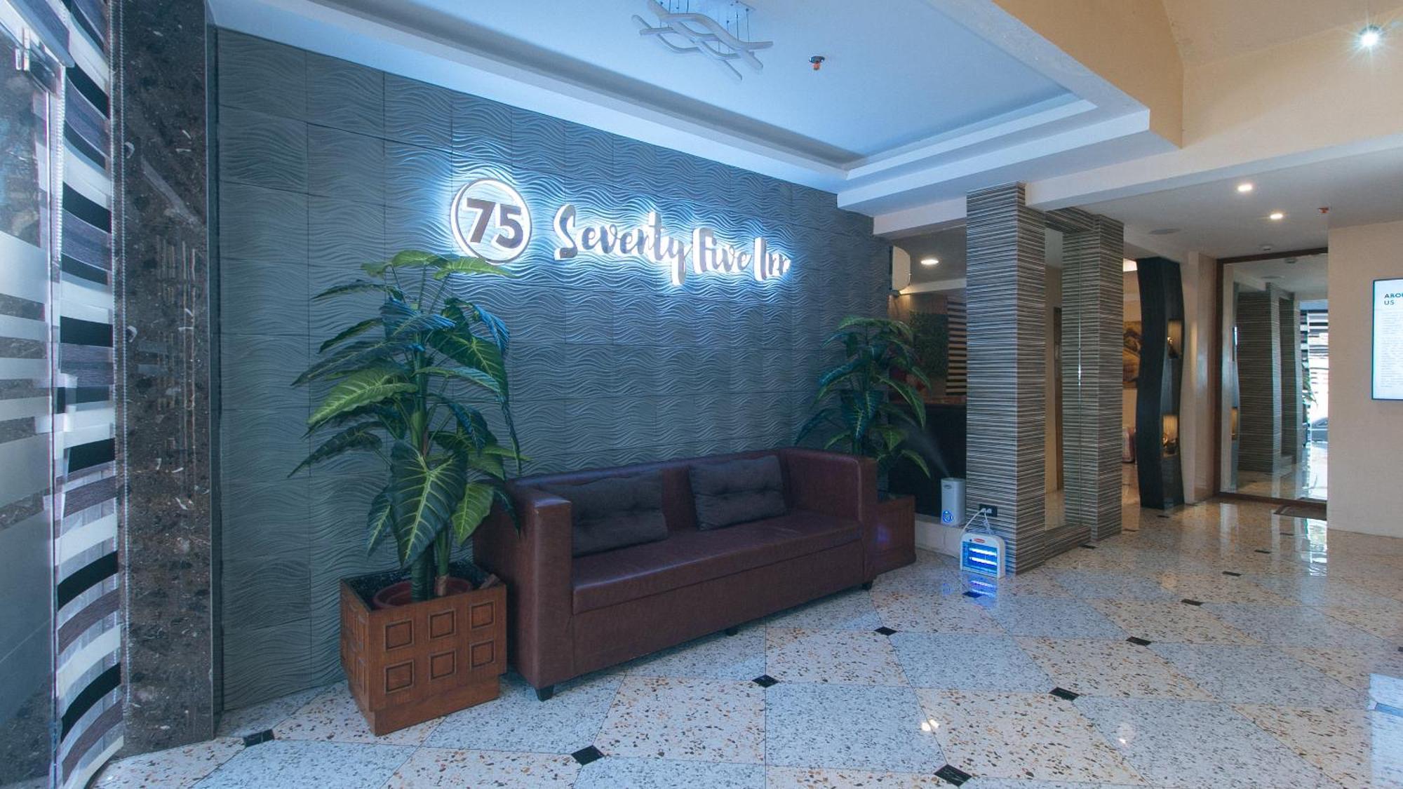 Reddoorz Plus At Seventy Five Inn Near Manila Airport Paranaque City Esterno foto