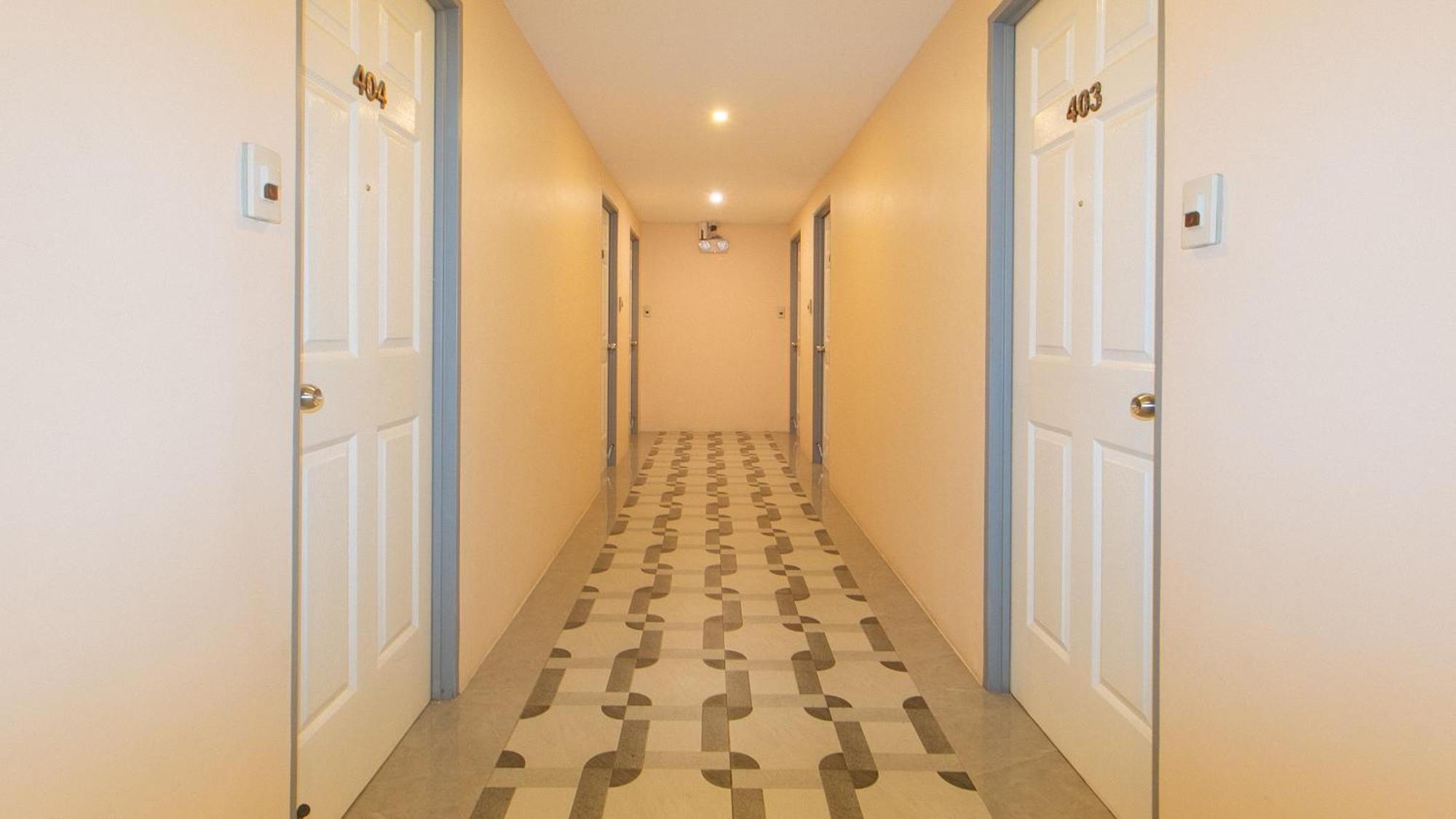 Reddoorz Plus At Seventy Five Inn Near Manila Airport Paranaque City Esterno foto
