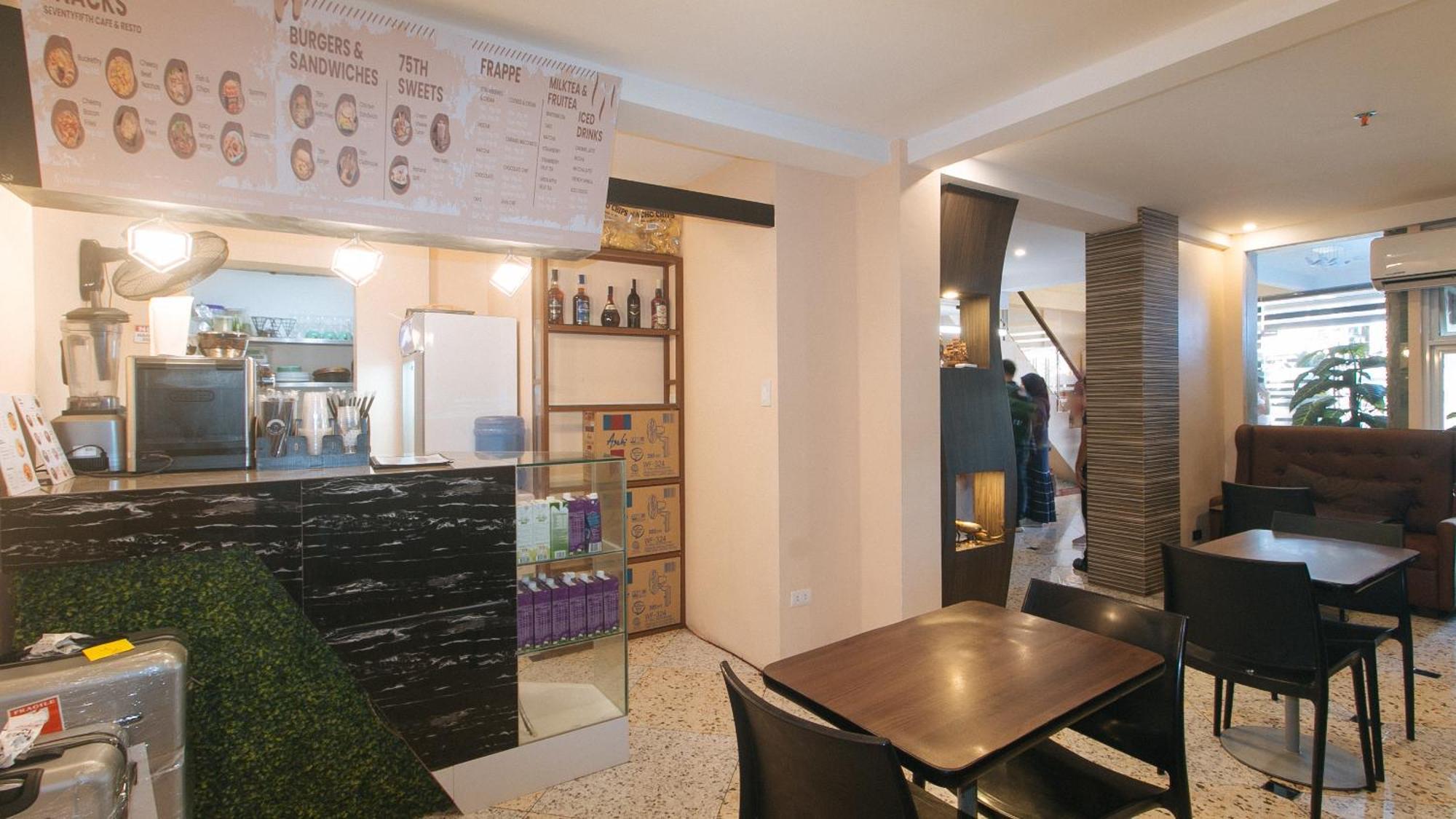 Reddoorz Plus At Seventy Five Inn Near Manila Airport Paranaque City Esterno foto
