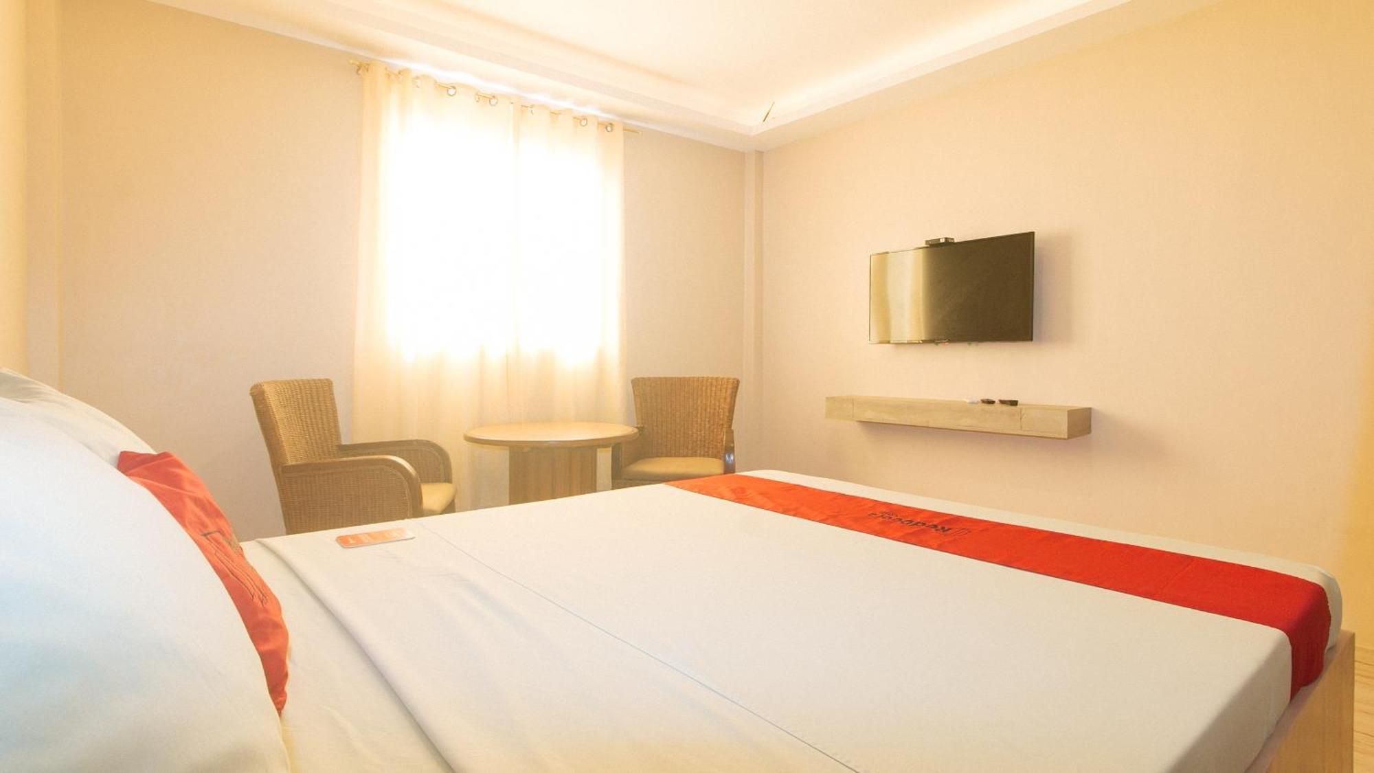 Reddoorz Plus At Seventy Five Inn Near Manila Airport Paranaque City Esterno foto